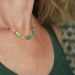 Collier argent perles vertes (5) Collier ras-du cou en argent 925 et perles au dégradé de verts, collection Arolle